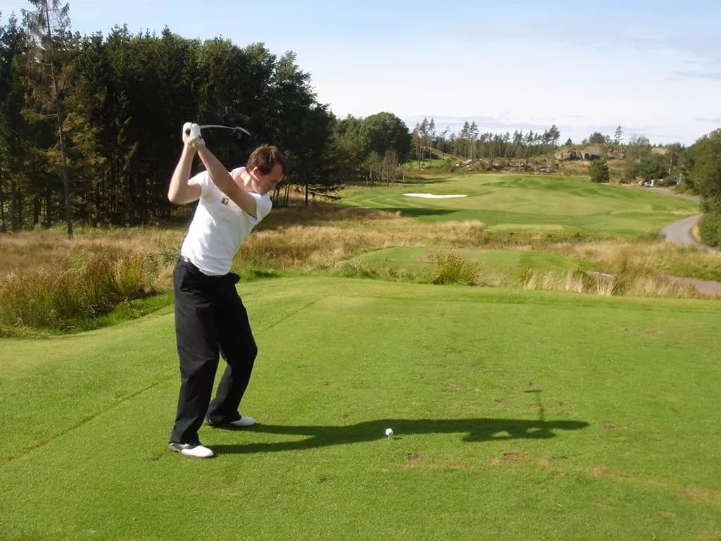 The International - Photo 24